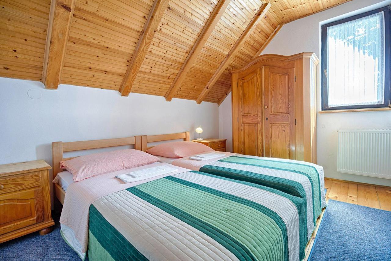 Villa Milan In Rastovača Esterno foto