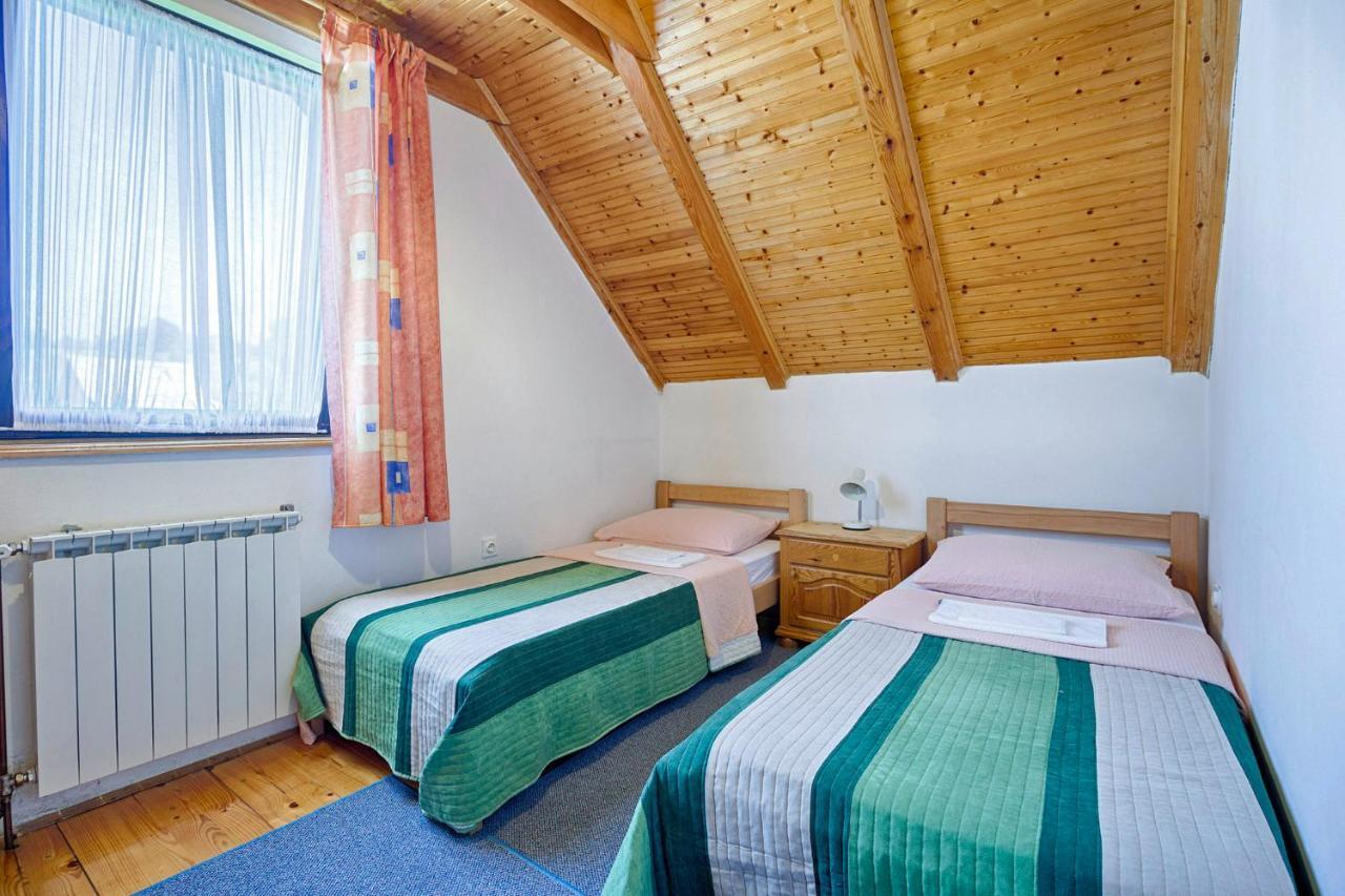 Villa Milan In Rastovača Esterno foto